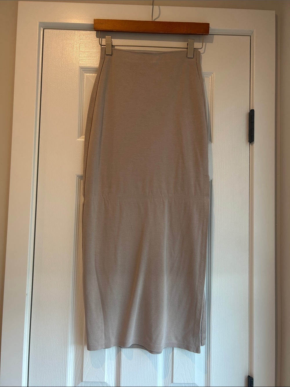 Women's Beige Midi Pencil Skirt - Neutral Stretch Fabric